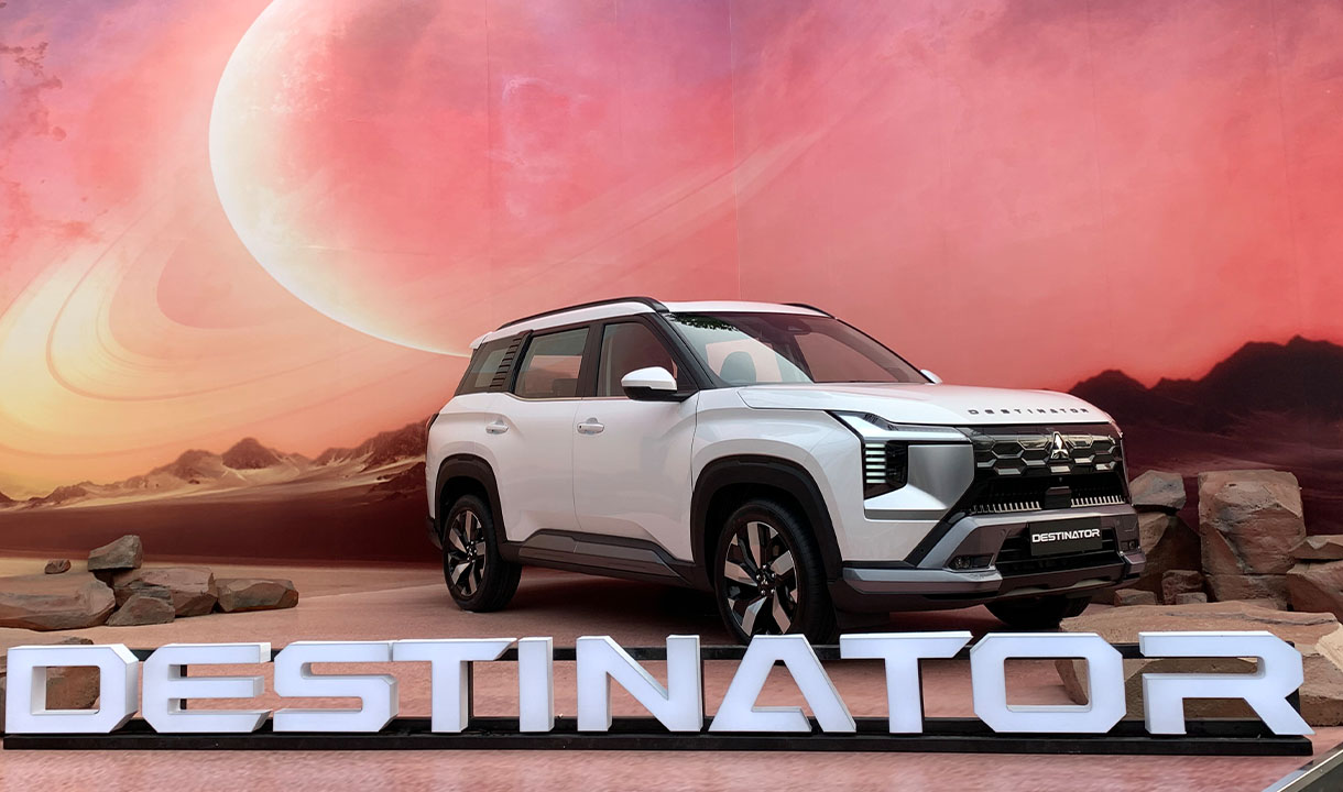 Layar Sentuh 12,3 Inci Mitsubishi Destinator, Satu Panel untuk Banyak Pengaturan Sekaligus