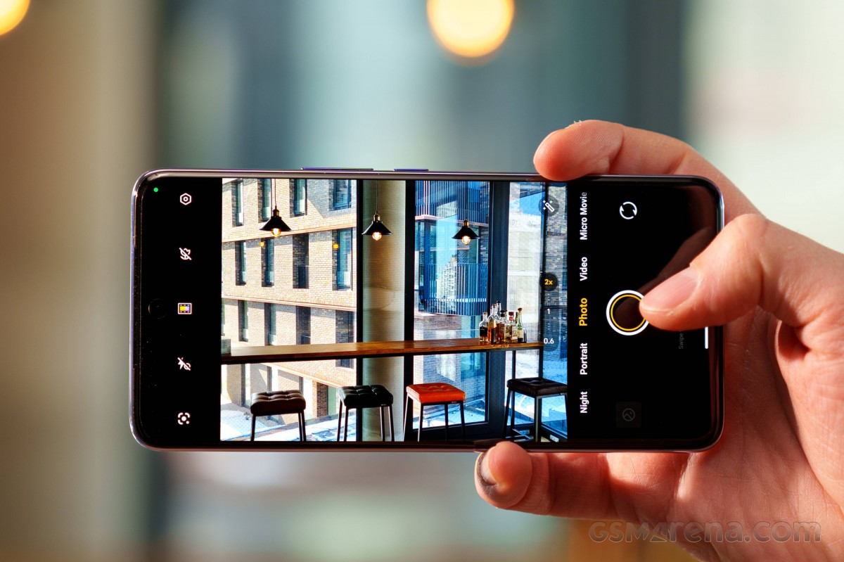 Vivo V50 5G Masih Sulit Diabaikan di 2026, Desain Mewah dan ZEISS-nya Masih Menang】