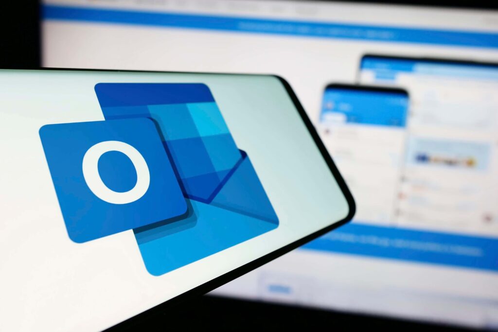 Outlook Tumbang di Banyak Perangkat, Email Macet dan Login Ikut Gagal Hari Ini