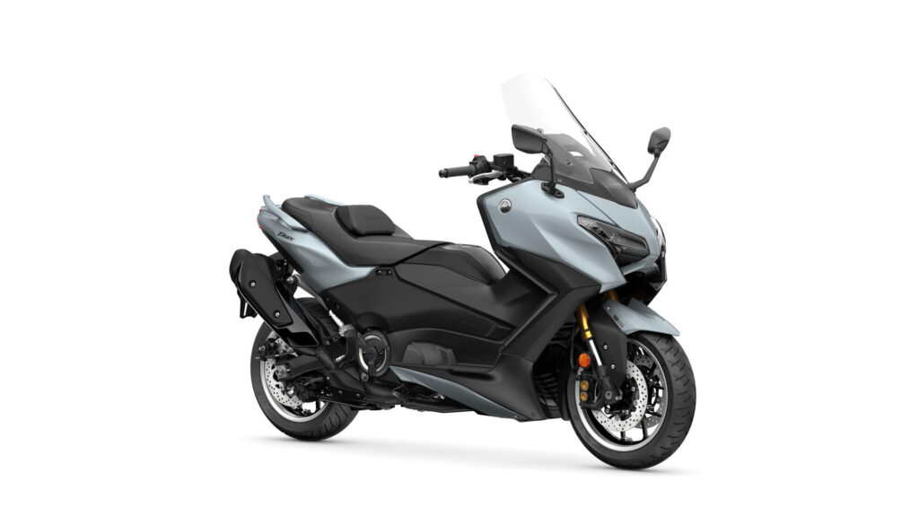 Yamaha TMax Tech Max 2026 Tembus Setengah Miliar, Skutik Rasa Moge dengan Fitur Touring Lengkap
