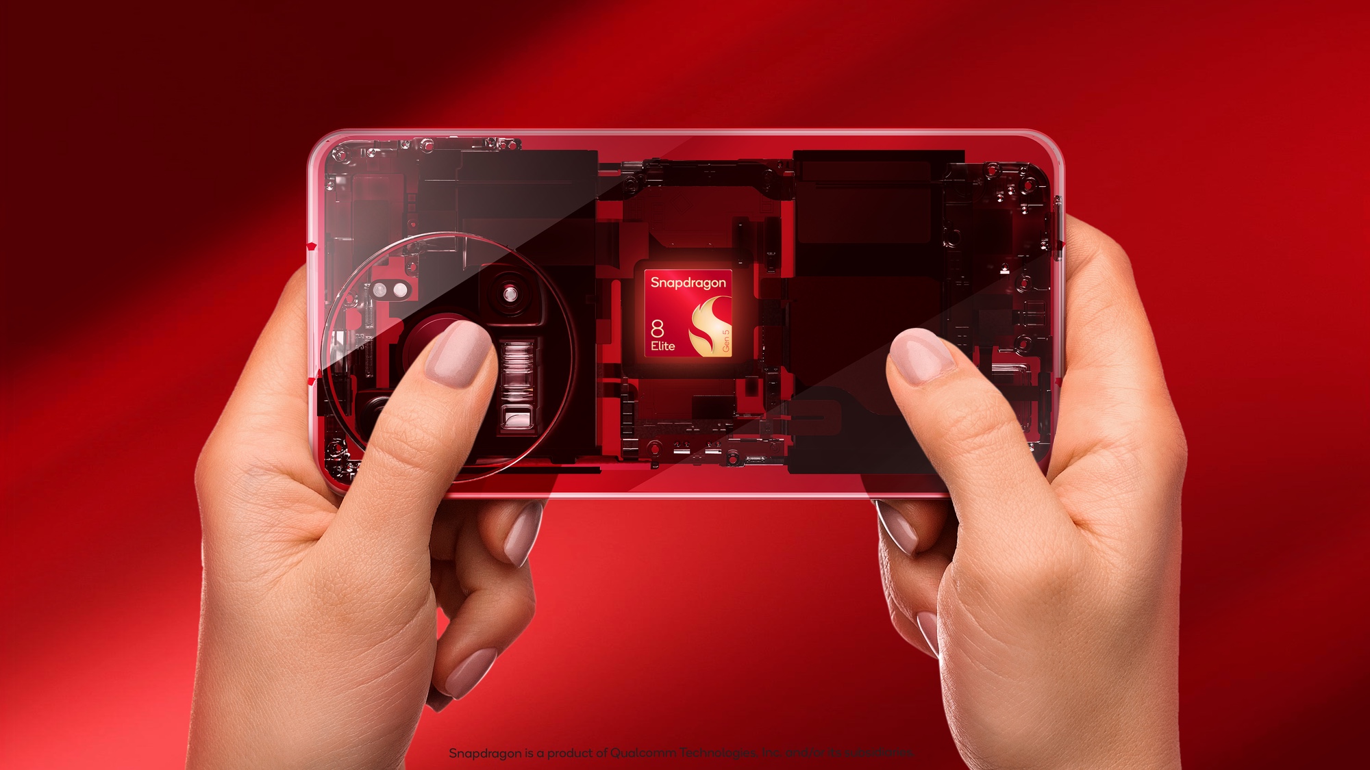Tablet Gaming Mungil Lenovo Ini Punya Snapdragon 8 Elite Gen 5, Hampir Tanpa Celah Untuk Ngebut