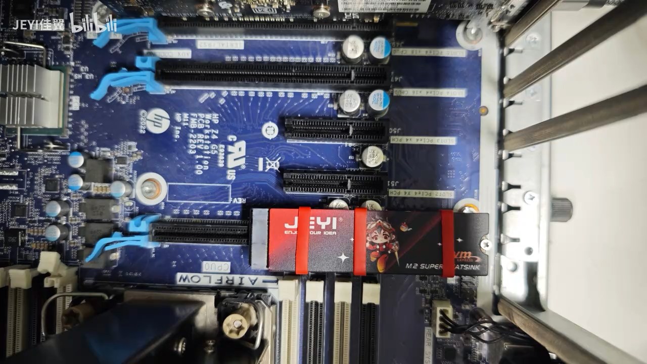 JEYI ArcherX Rata Dengan Motherboard, Slot PCIe Yang Terkunci GPU Besar Bisa Dipakai Lagi