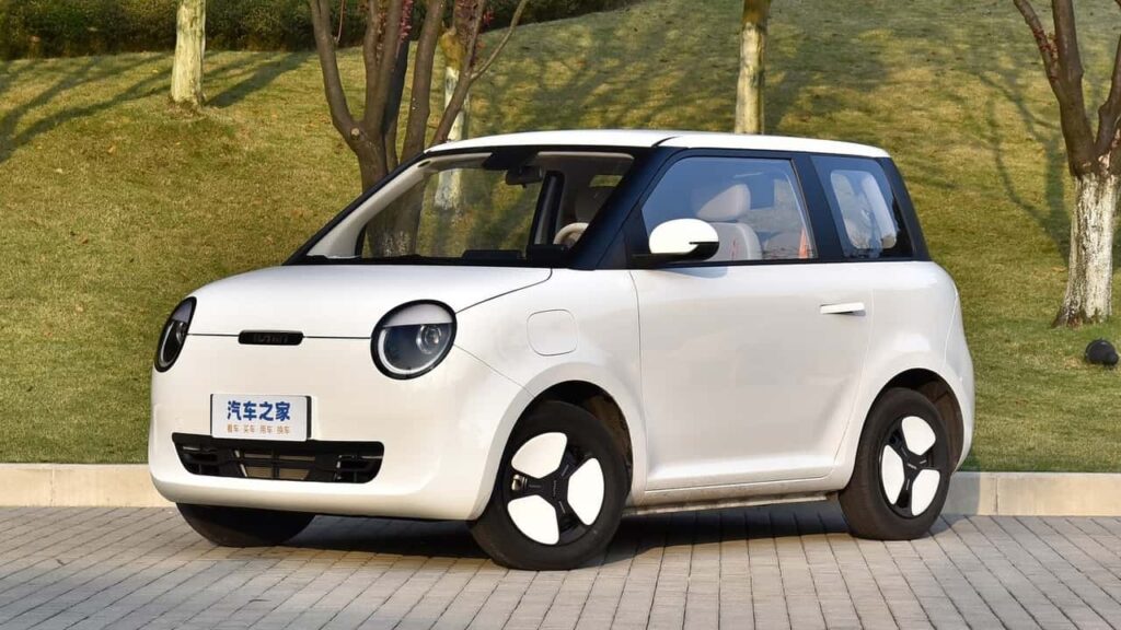 Changan Lumin Mungil Tapi Serius, Jarak 300 Km dan Harga Rp180 Jutaan Menggoda