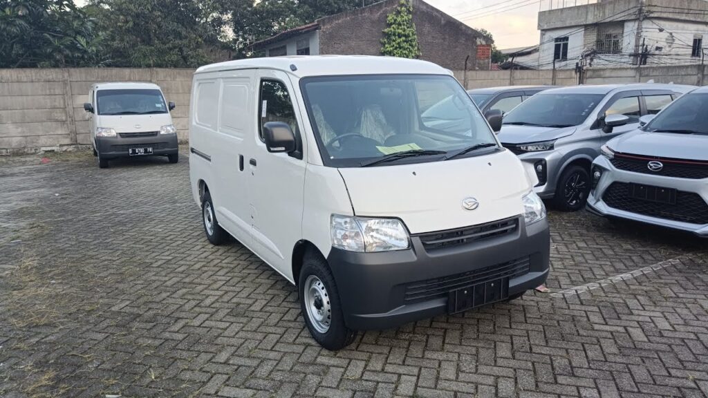 Gran Max Jadi Penopang Daihatsu, Inden Minibus Dan Blind Van Tembus 2 Bulan