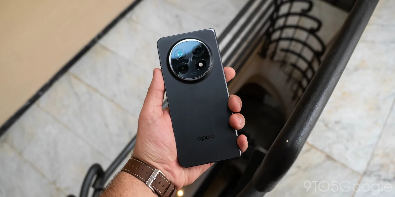 Oppo Find N6 Makin Rata Tanpa Bekas Lipatan, Performa Flagship dan Baterai 6000 mAh Justru Paling Mengejutkan