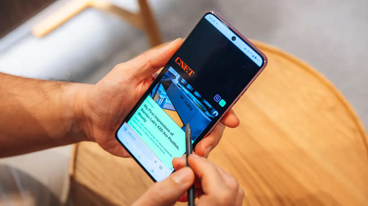 Moto G Stylus 2026 Hadir Dengan Pena Aktif, Spesifikasi Hampir Tak Berubah Tapi Nilainya Bergeser