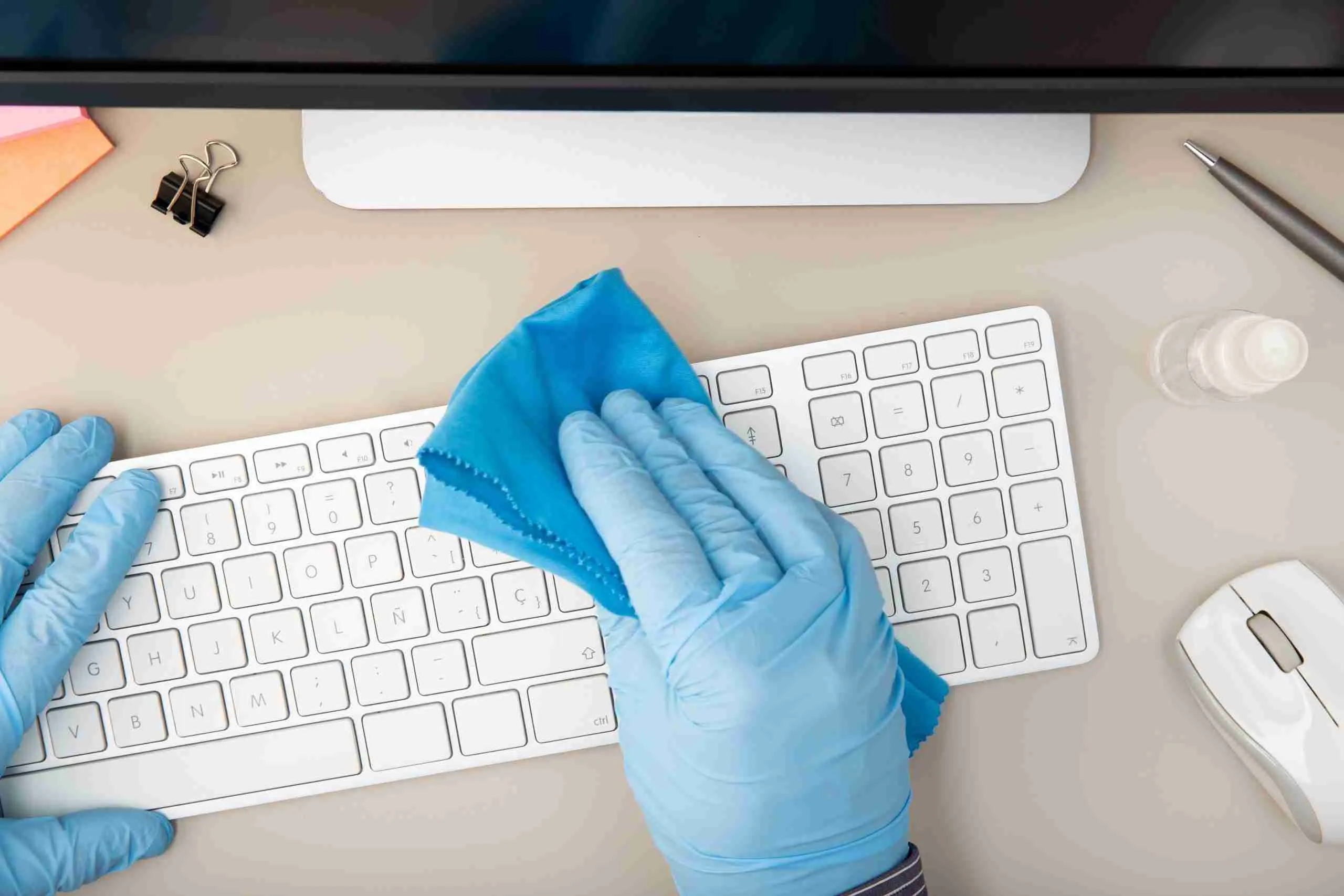Keyboard Anda Bisa Lebih Kotor Dari Dudukan Toilet, Bersihkan Setiap Minggu Sekarang