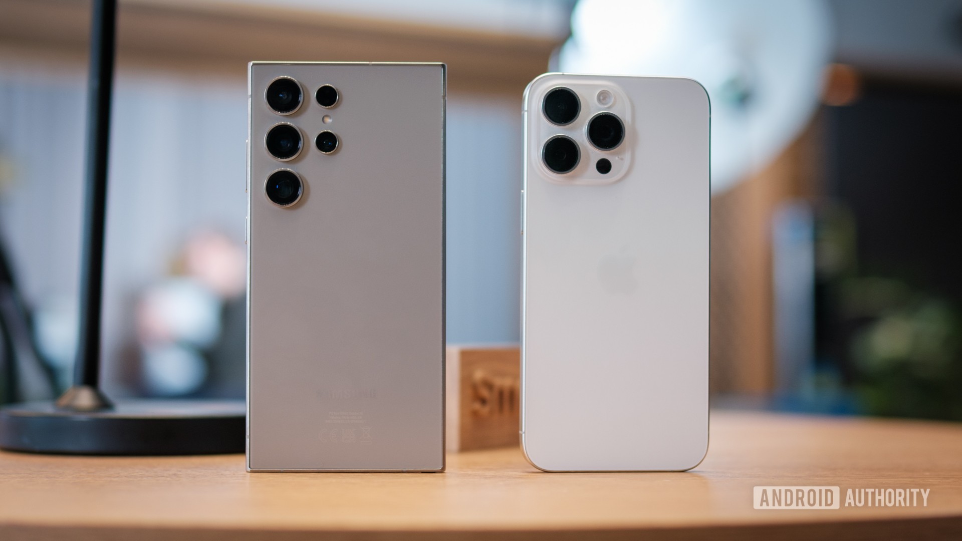 Apple Rebut Takhta Saat Pasar Smartphone Rontok, Samsung Tergeser di Q1 2026