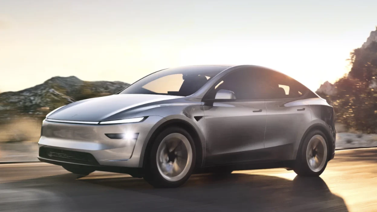 Model Y Jadi Penopang Tesla Di China, Hampir 90% Penjualan April Ditopang Satu Model
