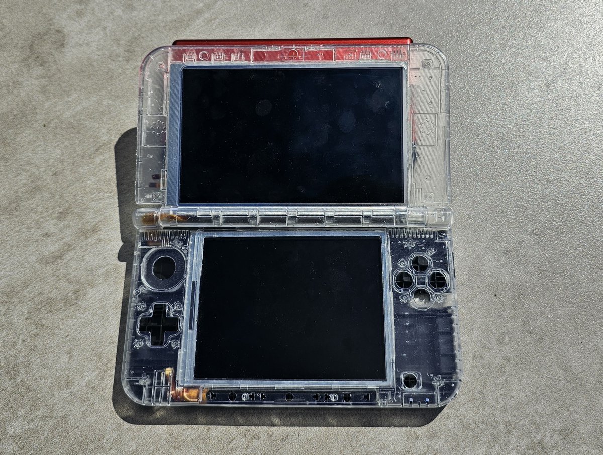 Clear Shell Fungsional Akhirnya Hadir Untuk 3DS XL Dan New 3DS, Tapi Pemasangannya Rumit