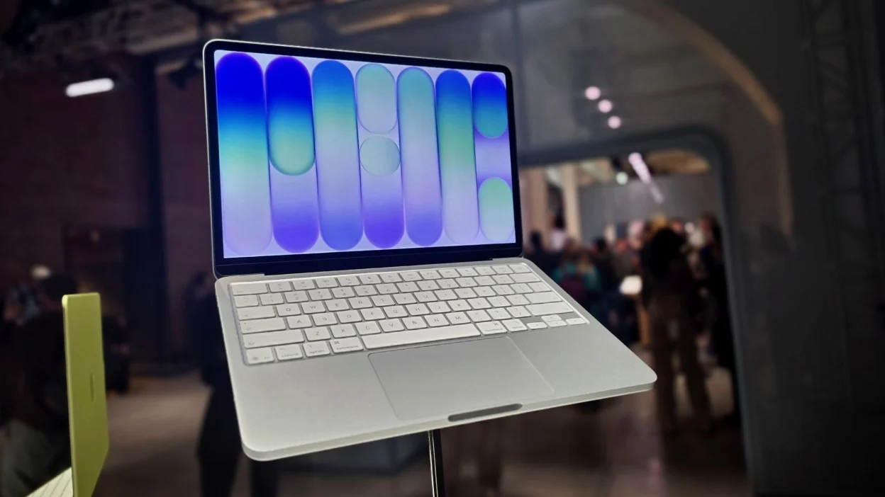 MacBook Neo Jatuh Drastis Di Amazon, Harga Akhirnya Tembus Di Bawah Rs 58 Ribu