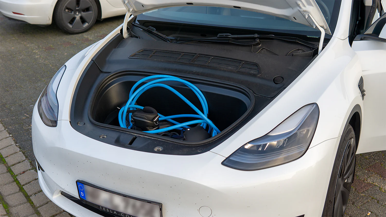 Frunk Model Y Dibuat Ulang, Tesla Rela Korbankan Ruang Demi Biaya Lebih Murah