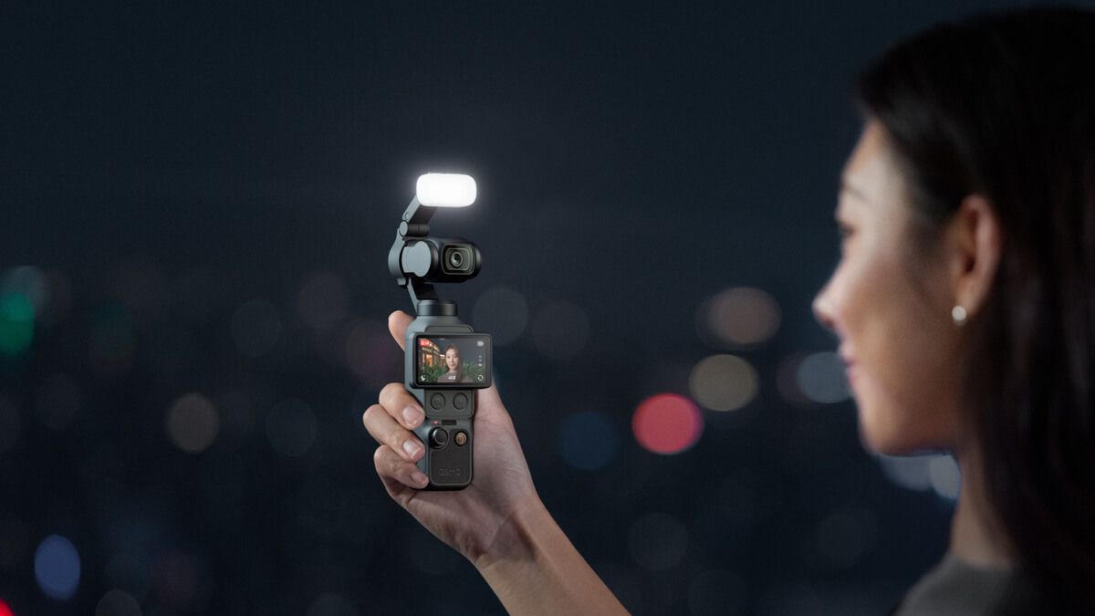 Insta360 Luna Ultra Bocor, Remote OLED Lepas-Pasang Ini Siap Mengusik DJI