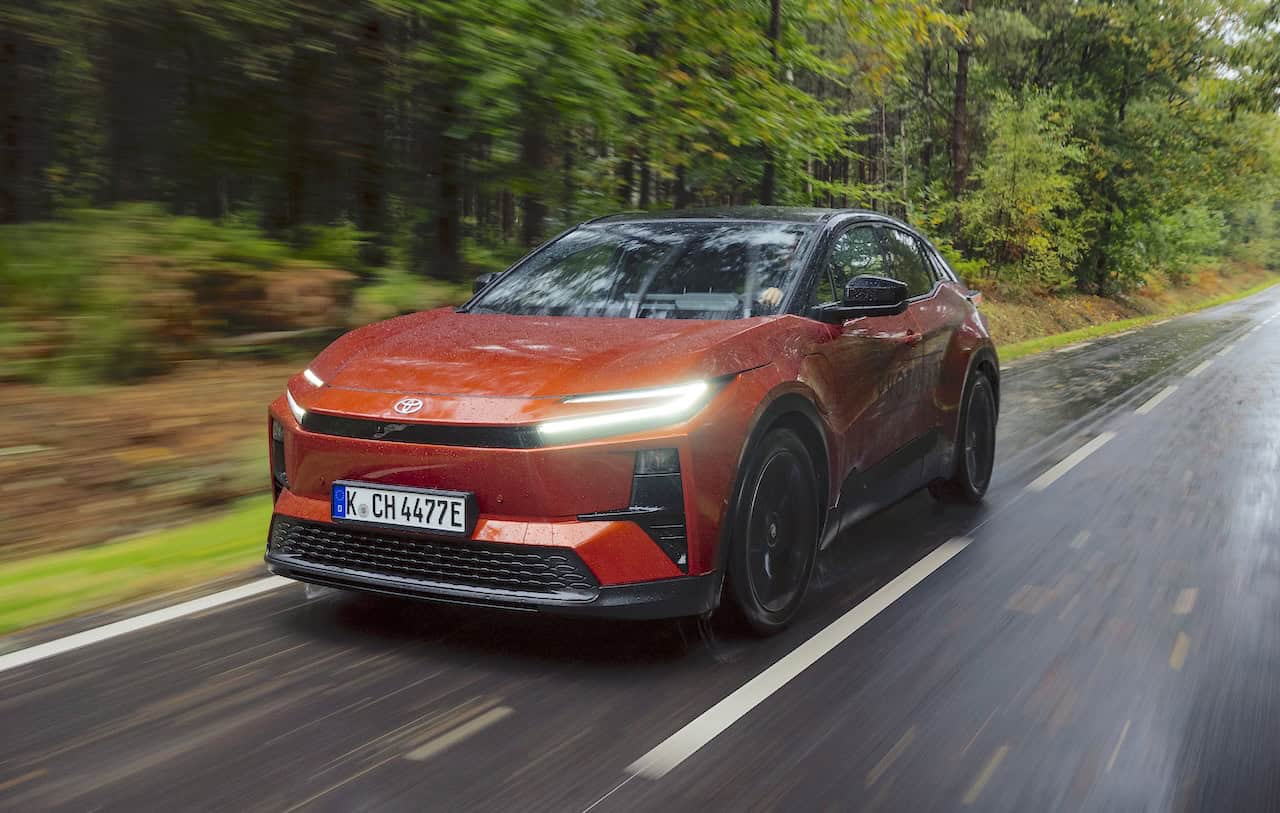 Geely Masuk Australia Dengan Ambisi Jadi “Toyota Versi China”, BYD Dan Toyota Terancam?