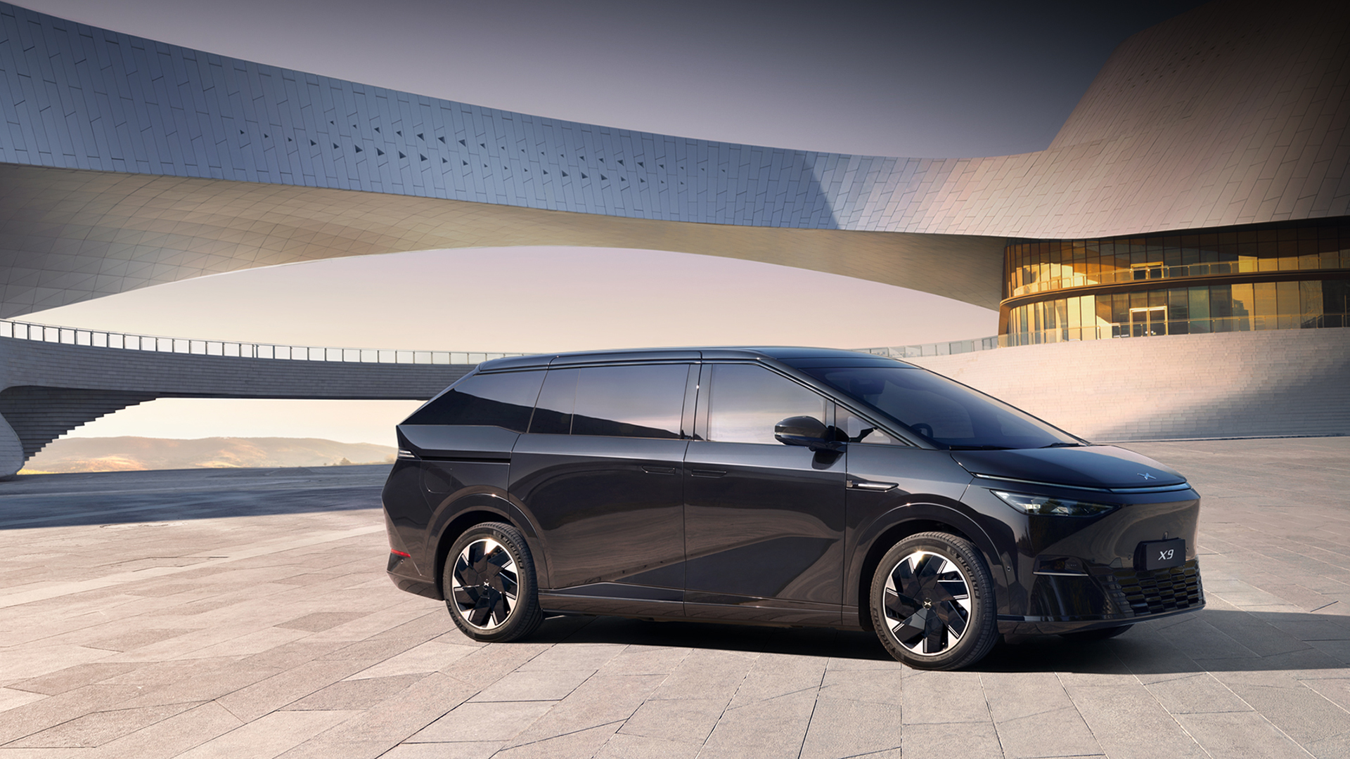 Harga EV Mei 2026 Naik Di Atas, Rp200 Jutaan Masih Padat, Xpeng X9 Tembus Rp1,169 Miliar