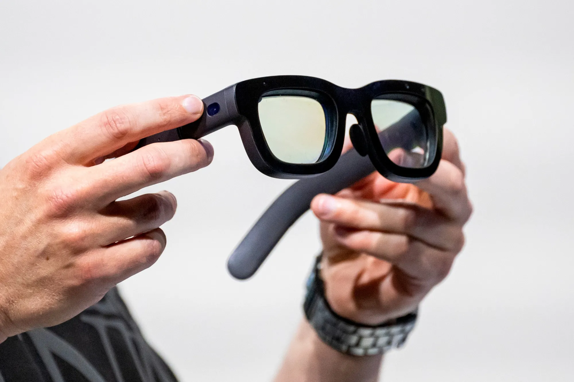 Smart Glasses Masuk Fase iPhone Moment, Meta dan Google Ngebut Saat Apple Tertinggal