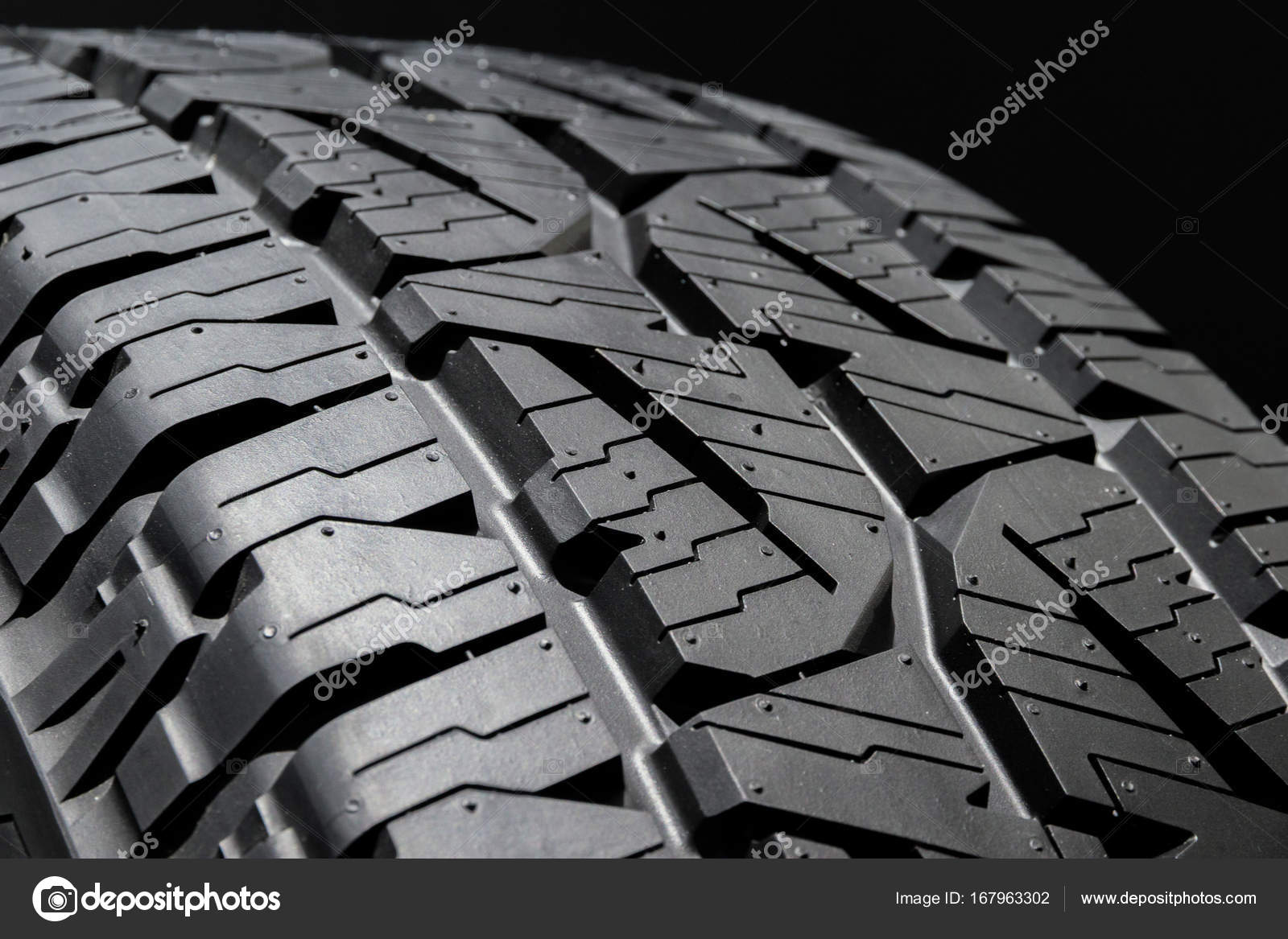 Merek Ban yang Jarang Dikenal Ini Dianggap Lebih Unggul dari Pirelli, Ini Alasannya