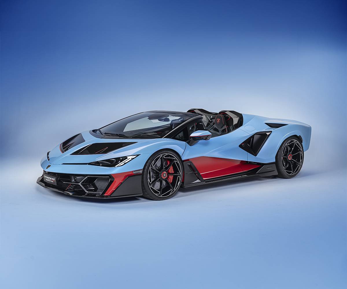Lamborghini Fenomeno Roadster, Open-Top Paling Buas yang Hanya Lahir 15 Unit