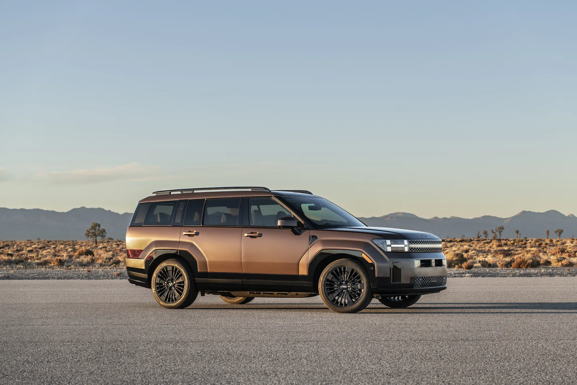 SUV Hybrid 2026 Ini Tembus 26 Km Per Liter di Tanjakan, Rival-Rivalnya Tertinggal