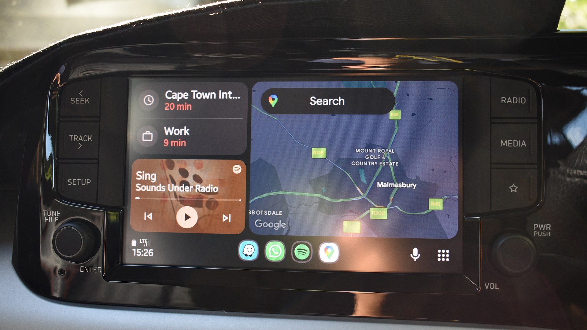 Android Auto Akhirnya Punya Widget Layar Utama, CarPlay Tak Lagi Sendirian