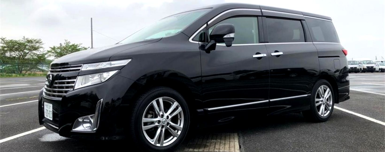 Nissan Elgrand Dibuat Lebih Mewah, Kursi Baris Kedua Naik Kelas Jadi Pusat Perhatian