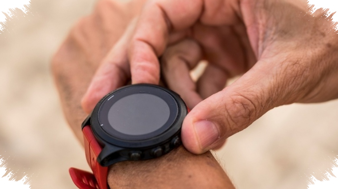 Saat Ponsel Tak Lagi Bisa Diandalkan, 5 Smartwatch Ini Jadi Penentu Evakuasi Pendaki