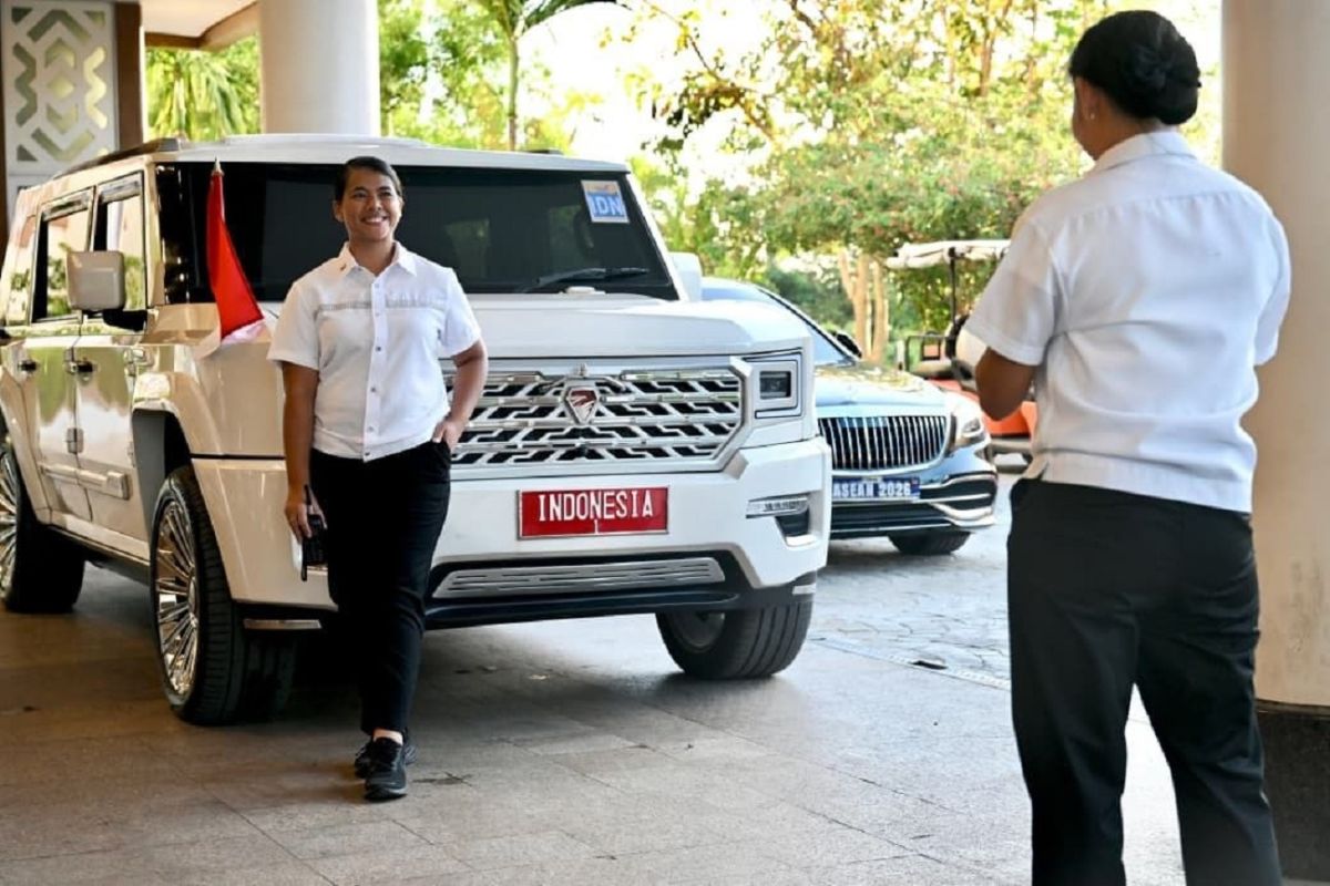 Prabowo Tiba Di Filipina Naik Maung, Pesan Diplomasi Di Balik Mobil Buatan Pindad