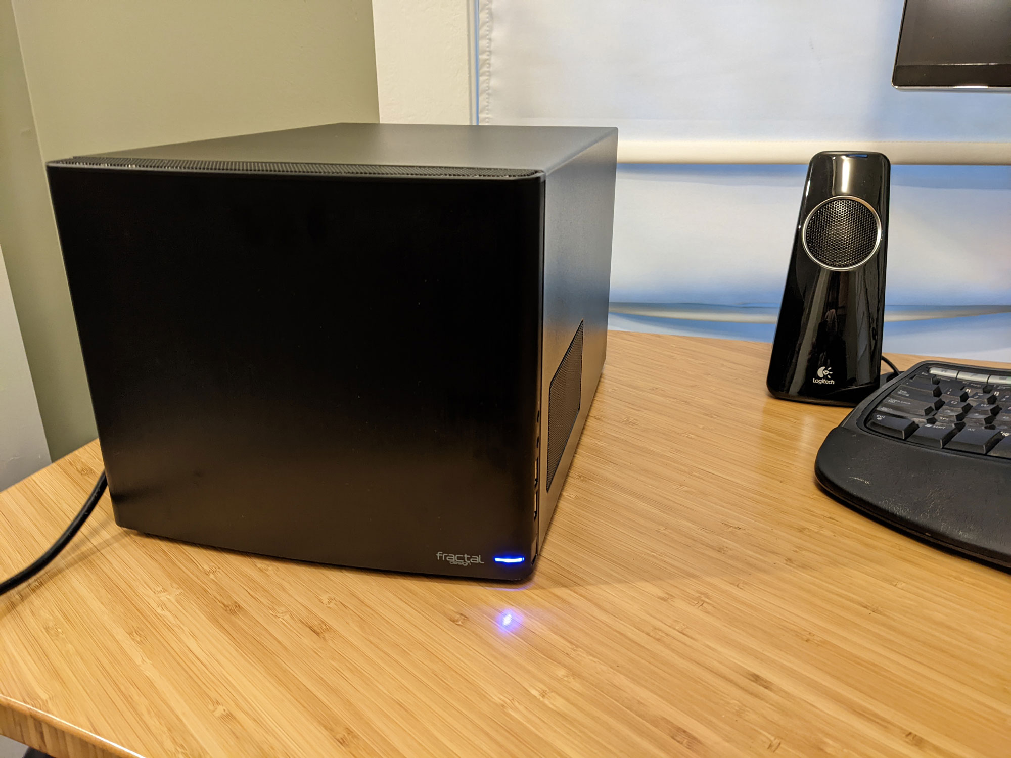 3 Alasan NAS Harus Dipisah dari Homelab, Data Tetap Aman Saat Eksperimen Bebas
