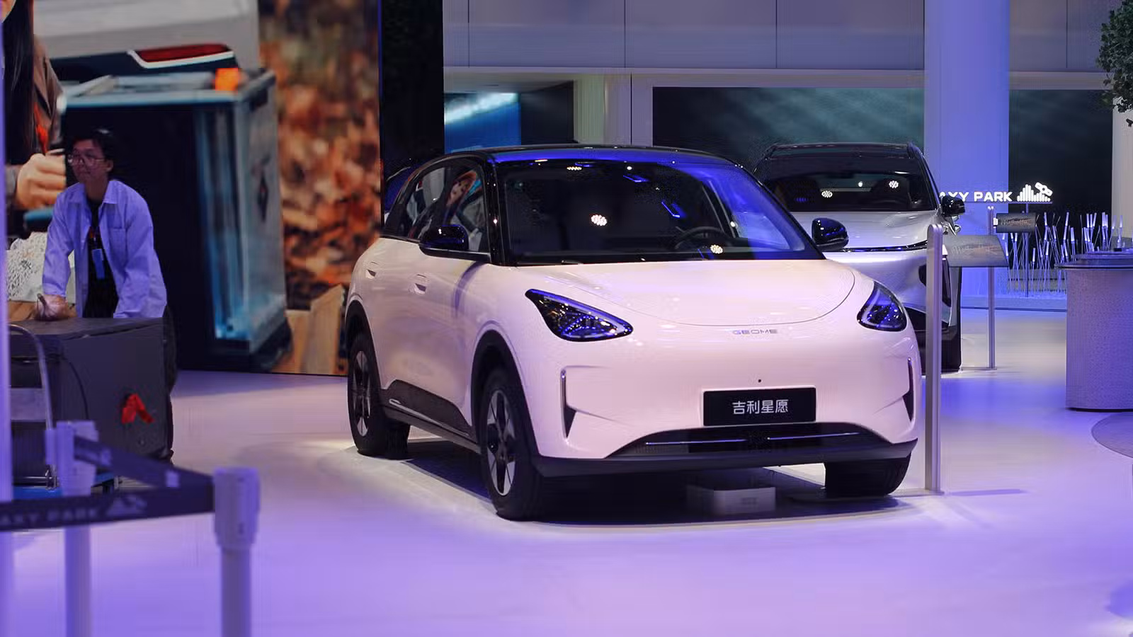 Geely Rebut Jalur Produksi Ford Di Spanyol, Strategi Baru Menuju EV Hybrid Eropa