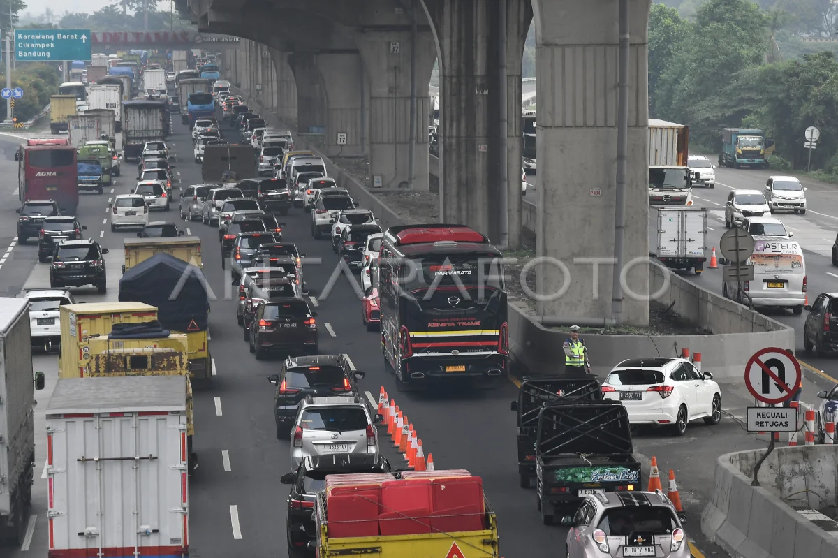 Tol Japek Km 28 Diperbaiki, Contraflow Km 23-28 Bikin Arah Cikampek Harus Diantisipasi