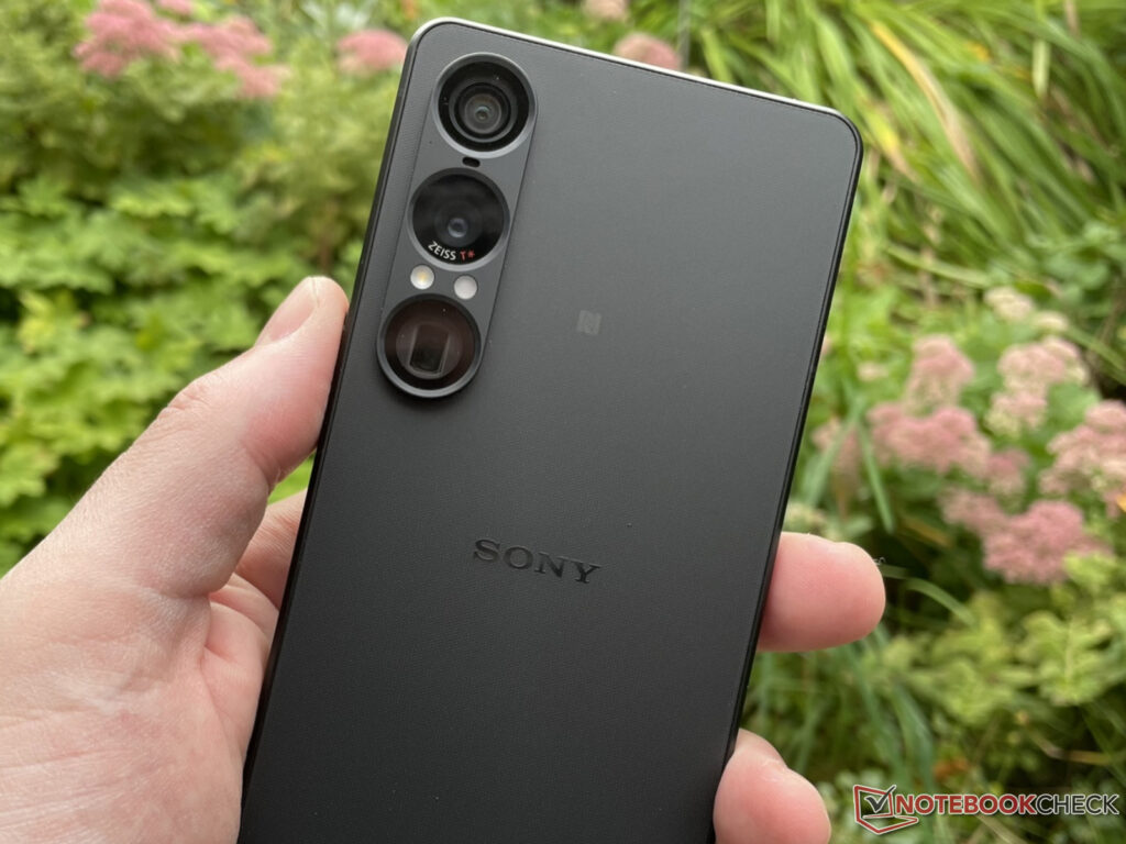 Harga Bocoran Xperia 1 VIII Terdengar Ngeri, Ternyata Sudah Sekaligus Bundel WH1000XM6