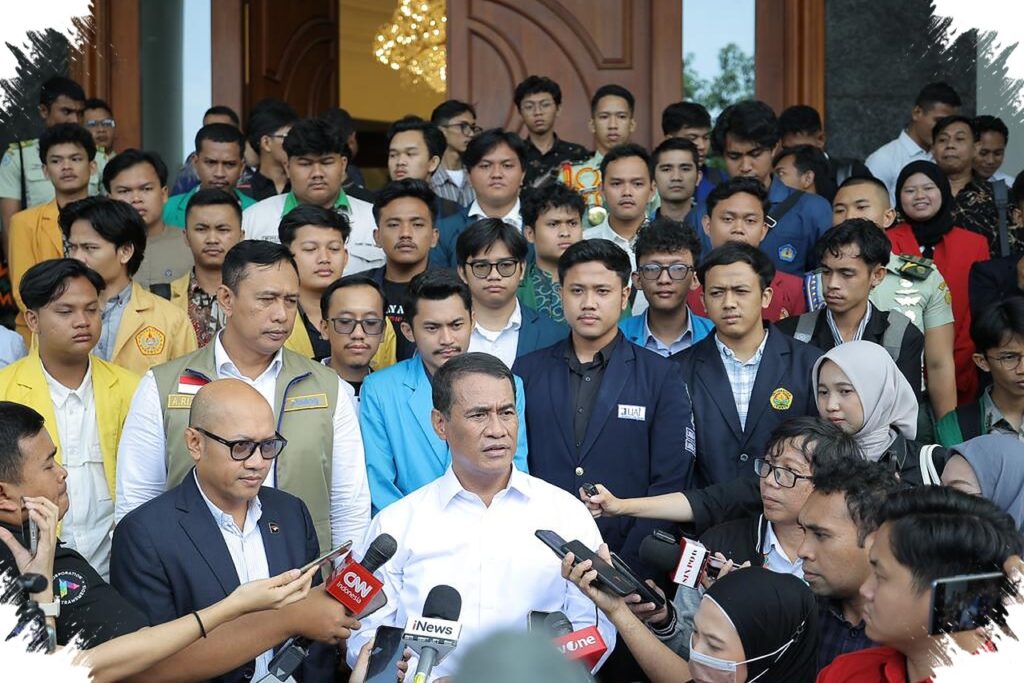 118 BEM Bertemu Mentan Amran, MBG dan Kopdes Dipertanyakan Kritis di Forum Terbuka