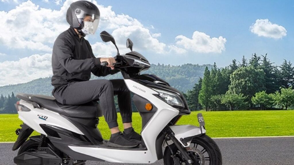 Polytron EVO 2026 Muncul Bawa 150 Km Sekali Cas, Rival Langsung Tertekan