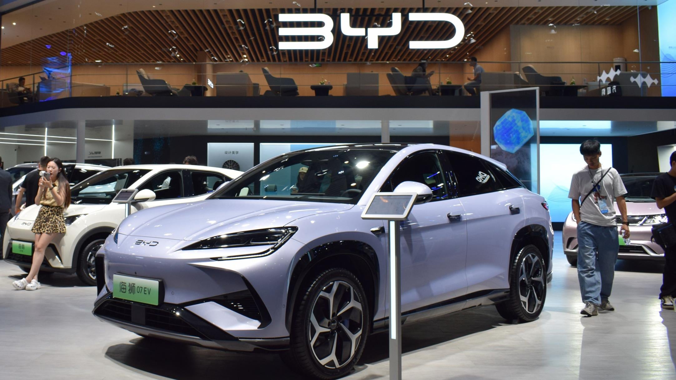 Perang Harga Mobil China Makin Brutal, BYD Naikkan Diskon Saat Geely Dan Chery Tetap Banting Harga