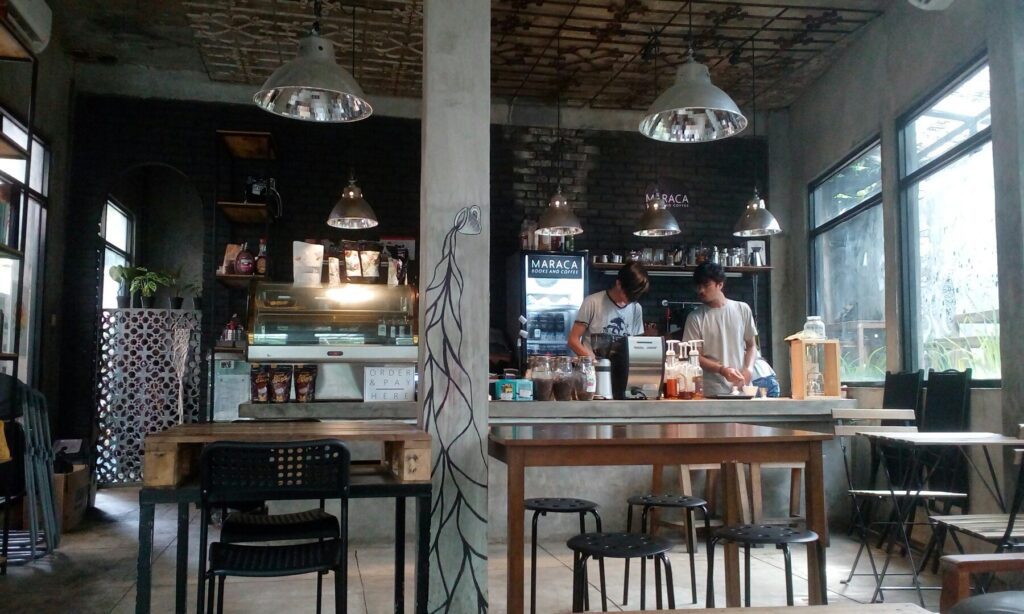 Weekend Lebih Santai Di Bogor, 4 Cafe Cozy Dekat Stasiun Ini Punya Rooftop Hingga Kolam Renang