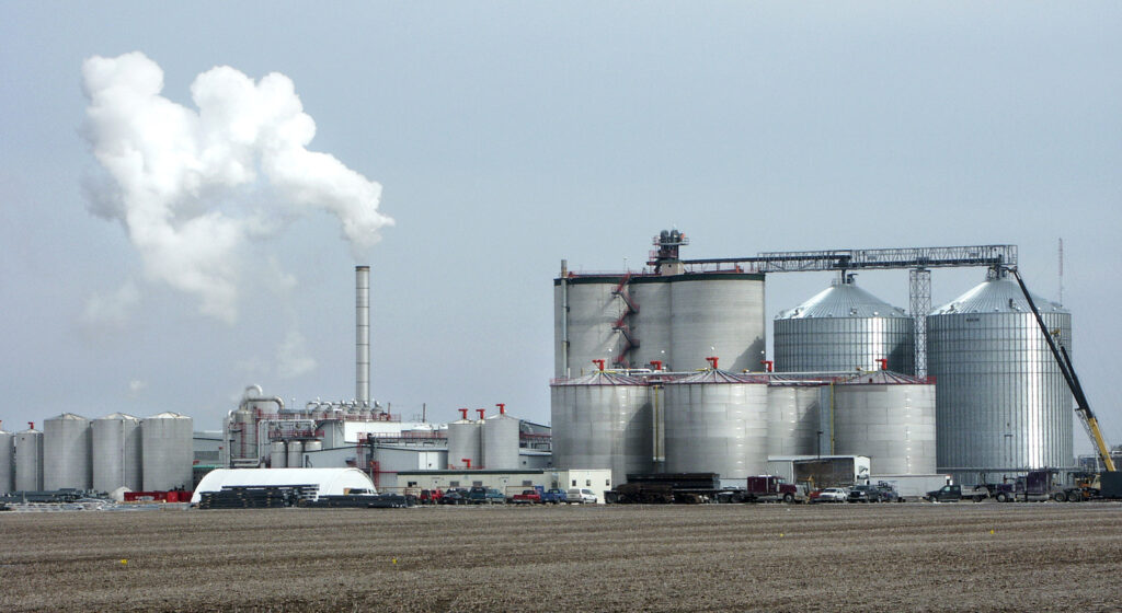 Target E20 Mepet, Pertamina Kebut Bioetanol Domestik Untuk Tekan Impor Energi