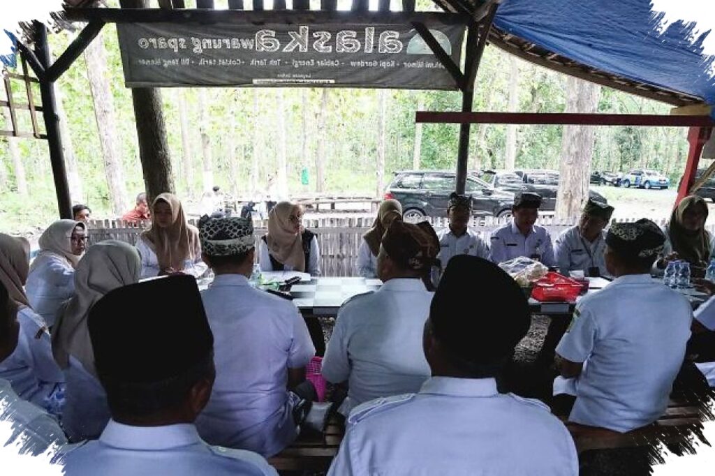 Bupati Turun Ke Desa, Banyuwangi Bawa Layanan Spesialis Langsung Ke Balai Desa