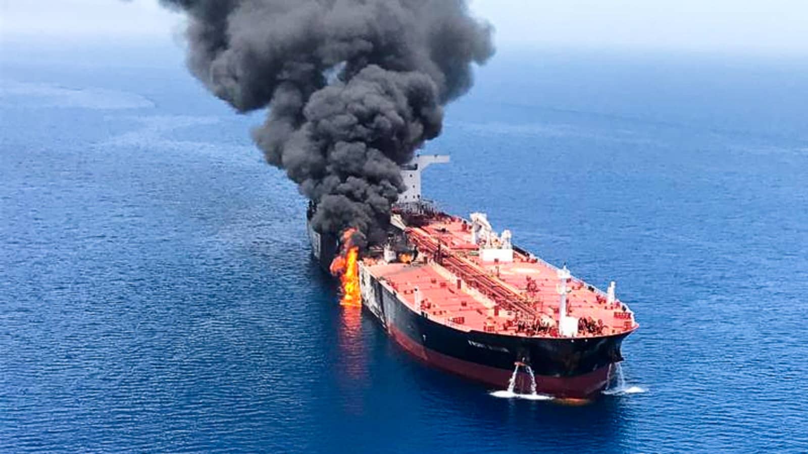 68 Tanker Bahan Bakar Beralih Angkut Minyak Mentah, Selat Hormuz Ubah Peta Armada
