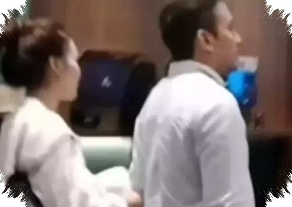 Ayu Ting Ting Gandeng Pria di Bioskop, Isyarat Kedekatan Baru Makin Disorot