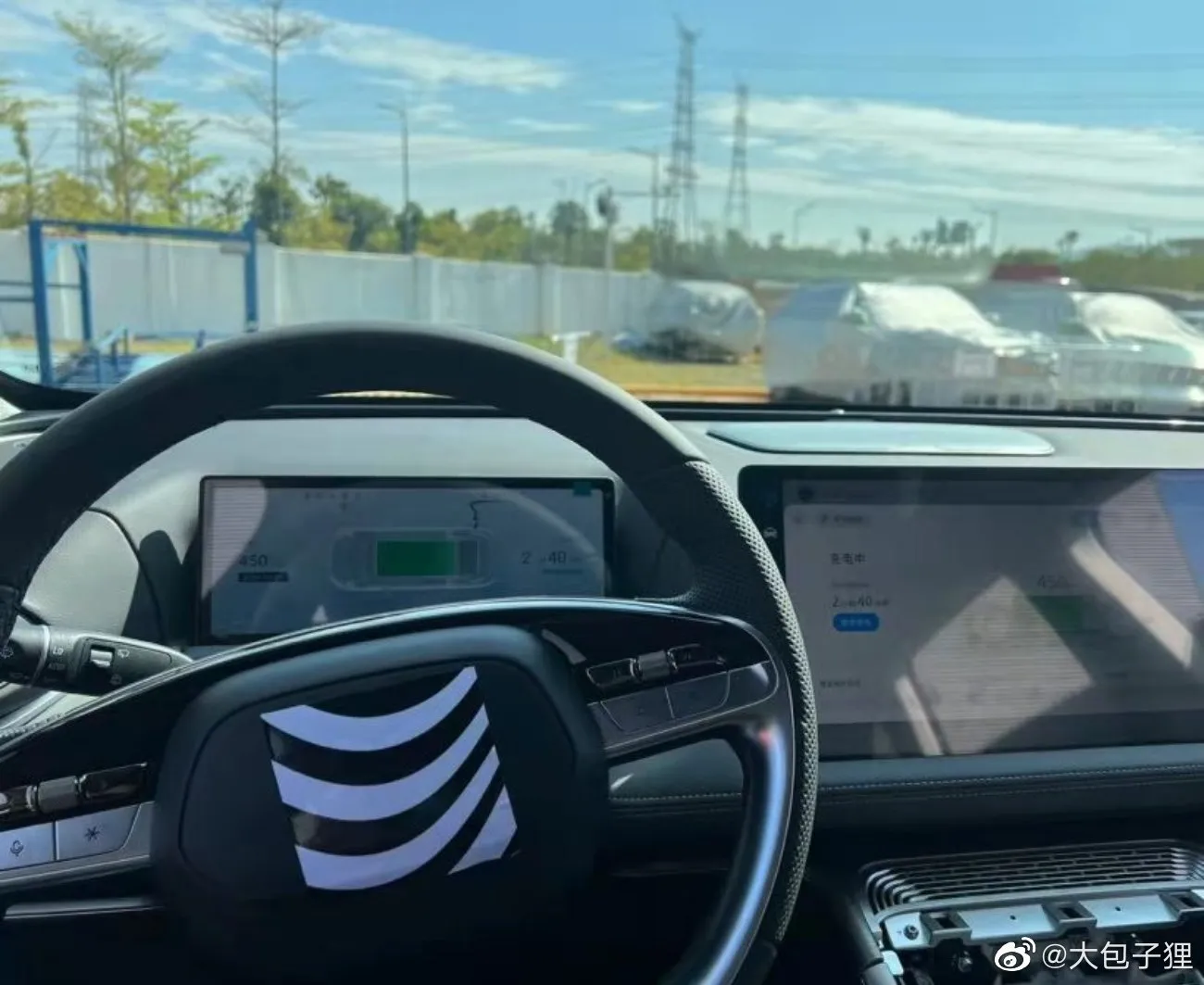 Setir Tanpa Sambungan Mekanis Ini Bikin Mobil Otonom Lebih Presisi, Xpeng P7 Jadi Buktinya
