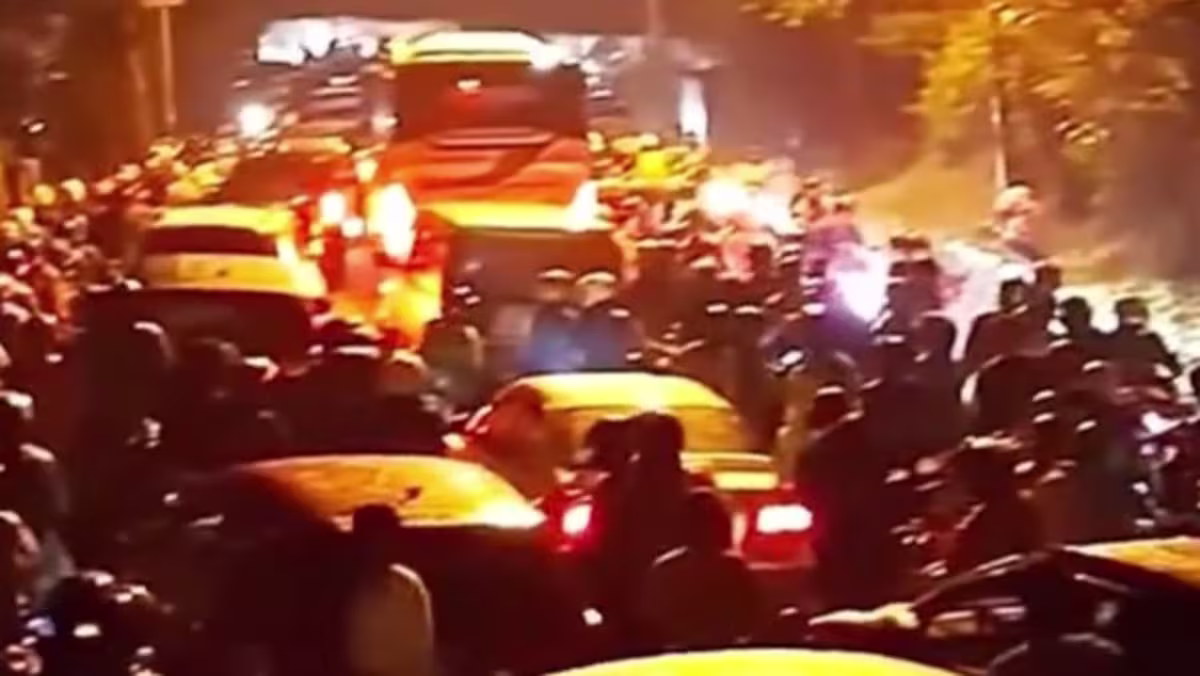 Jalur Puncak Hari Ini, One Way Bisa Bergeser Cepat dan Jam Rawan Macet Tak Bisa Diremehkan