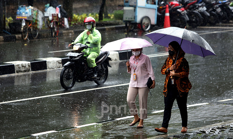 Bogor Hingga Sukabumi Jadi Zona Paling Siaga, Hujan Lebat Diprediksi Turun Sore Ini