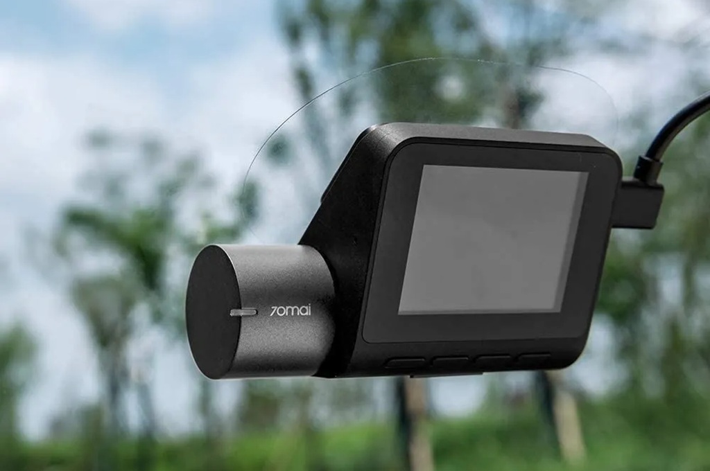 Jalan Sepi Bukan Masalah Lagi, 4 Dashcam Night Vision Ini Tetap Menangkap Detail Malam