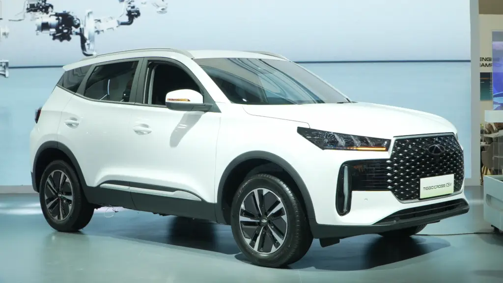 Chery Tiggo Cross CSH Hybrid Rp200 Jutaan, Efisiensi 30 Km/L yang Mengganggu Jepang