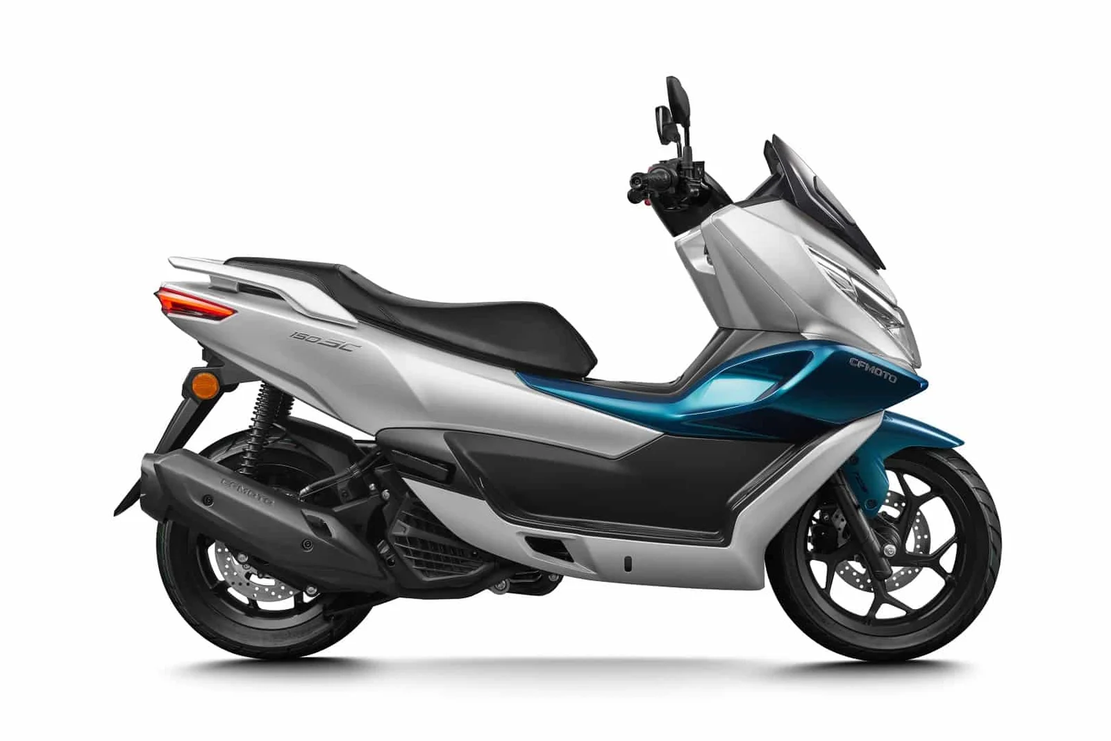 CFMoto 150SC-F Datang Dengan Dek Rata Dan Fitur Lengkap, PCX Nmax Terancam Tergeser