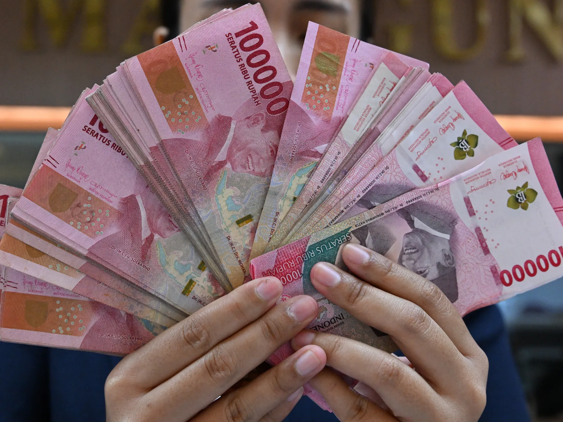 Rupiah Tembus Rp17.500, BYD Peringatkan Daya Beli Bisa Lumpuhkan Pasar Mobil