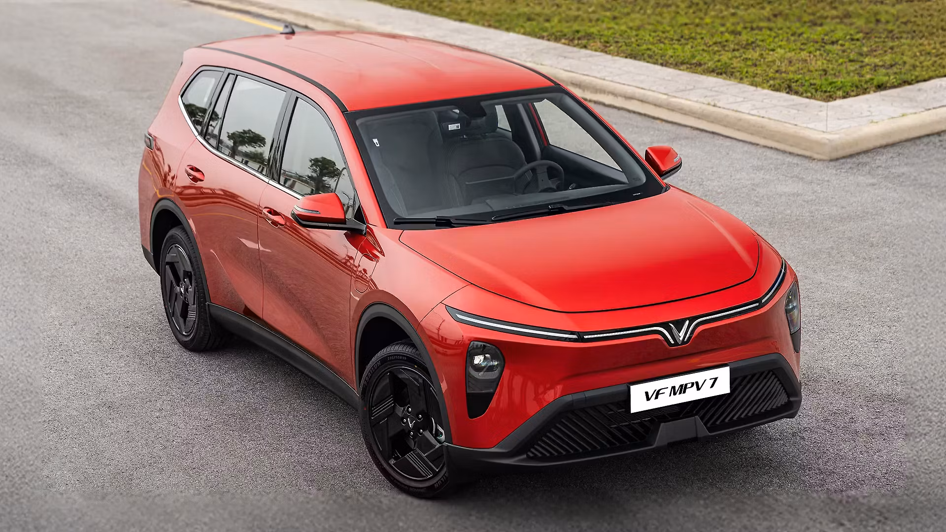 VinFast Rakit VF MPV 7 Di Subang, Harga Rp345 Juta Bikin Keluarga EV Melirik