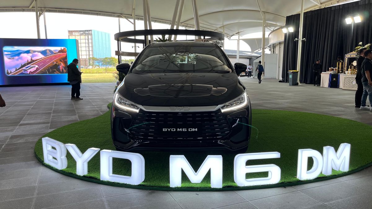 BYD M6 DM Tembus 1.000 Km, MPV PHEV Ini Bisa Jadi Ancaman Serius di Indonesia