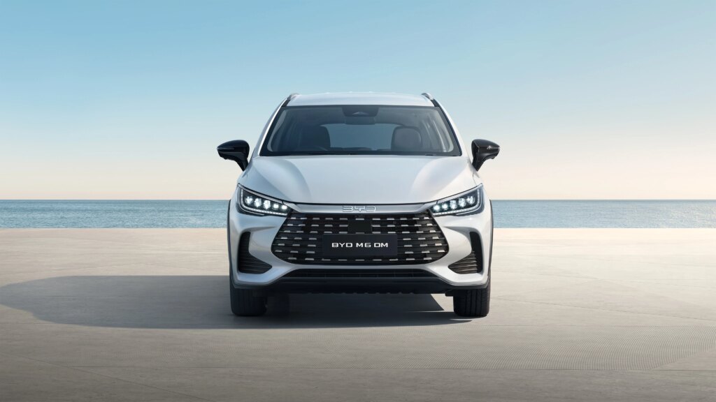 BYD Ubah Arah Di Indonesia, M6 DM Disiapkan Untuk Kota Dan Perjalanan Jauh