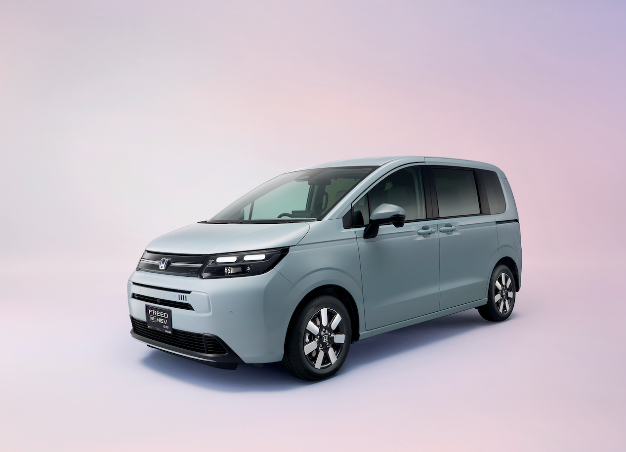 Honda Freed 2026 Mulai Rp320 Jutaan, MPV Pintu Geser yang Sulit Tergantikan